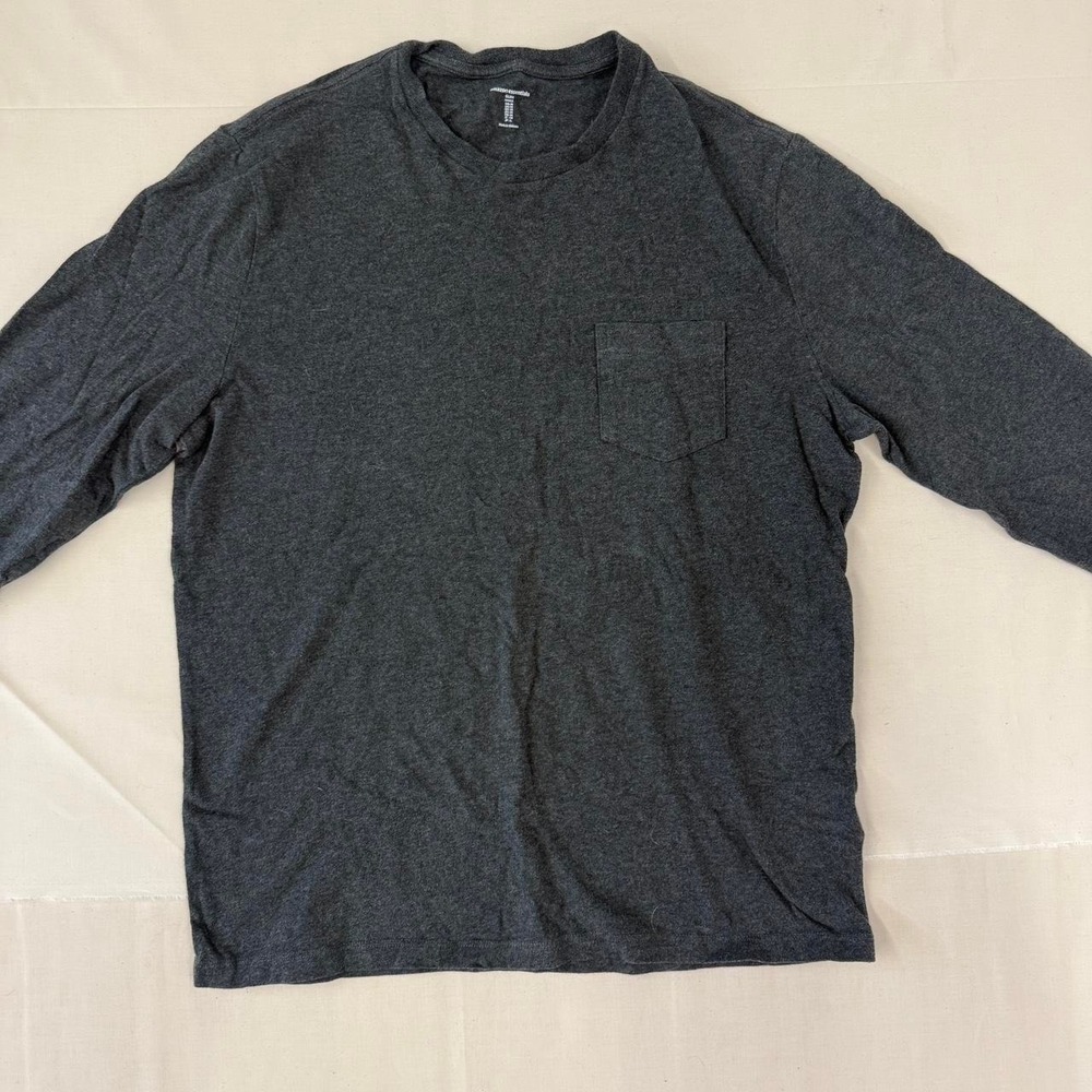 Amazon Essentials Pocket T-Shirt